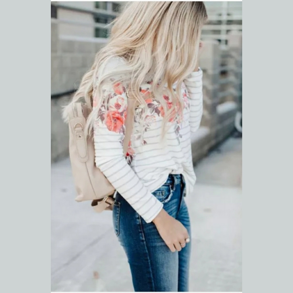 White Floral Striped Top - Picture 2 of 2
